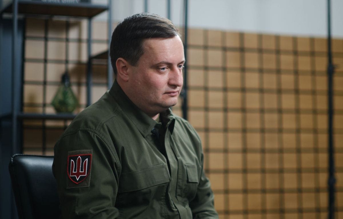 Фотографировал врач, не выдержавший ужаса, – Юсов о надписи "Слава России" на теле защитника