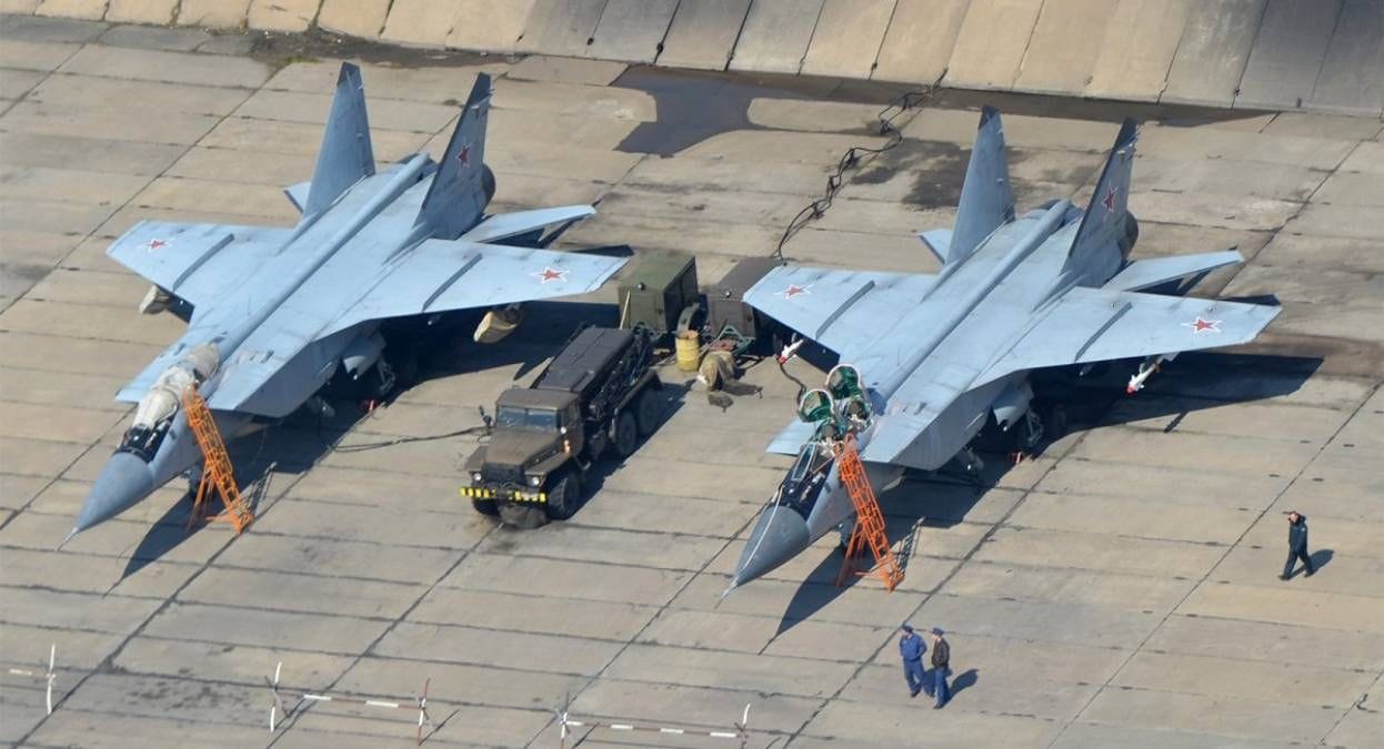 ВСУ ударили по аэродрому "Саваслейка", вероятно, поражен МиГ-31К, – Генштаб