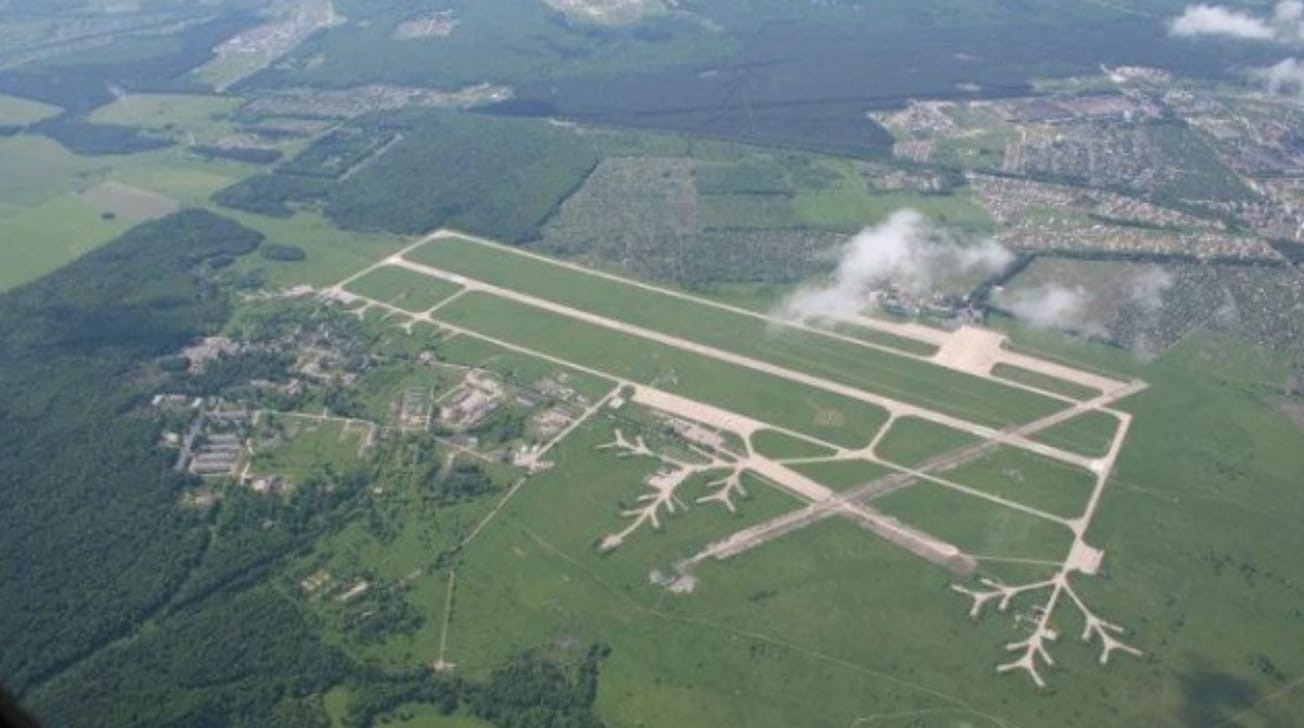 Удар по аэродрому Халино: ВСУ могли поразить "Панцирь С-1" и ракетный склад