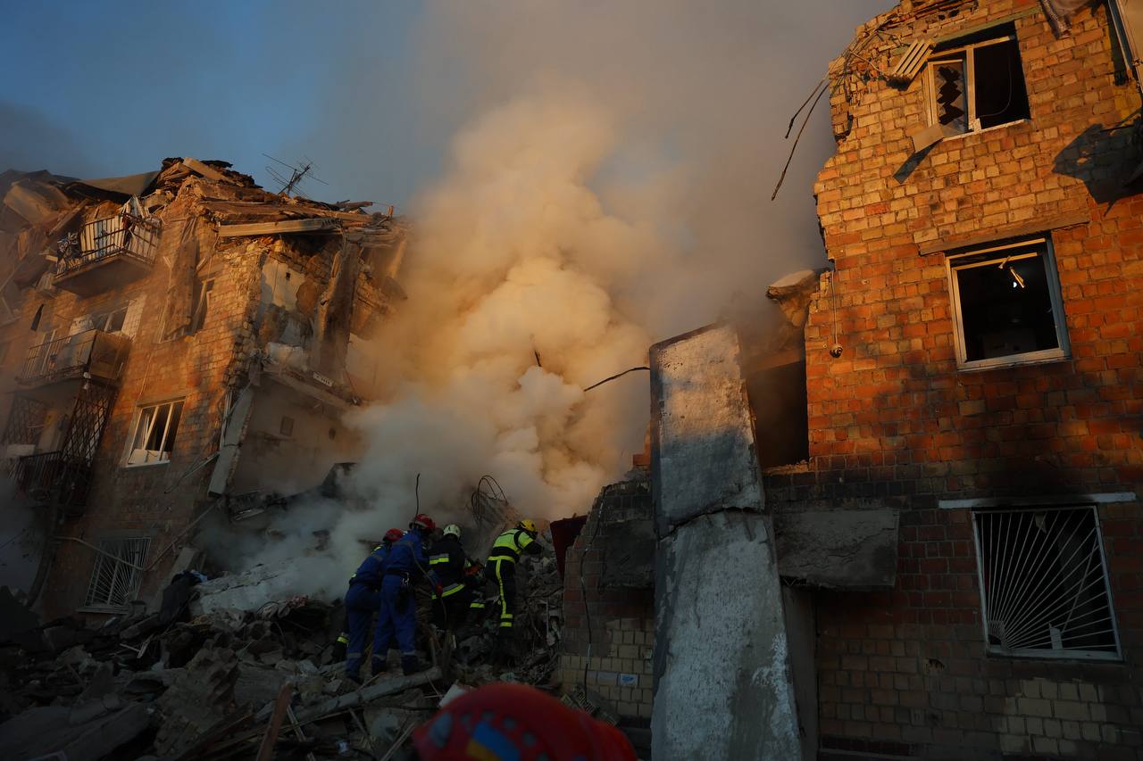 Ожидаем реакции Китая и Венгрии, – Зеленский о ночном массированном ударе